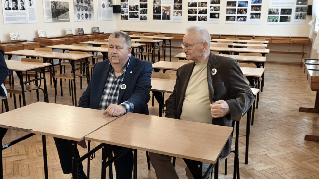 Powrót do szkolnych lat - spotkanie absolwentów Technikum Budowlanego 11