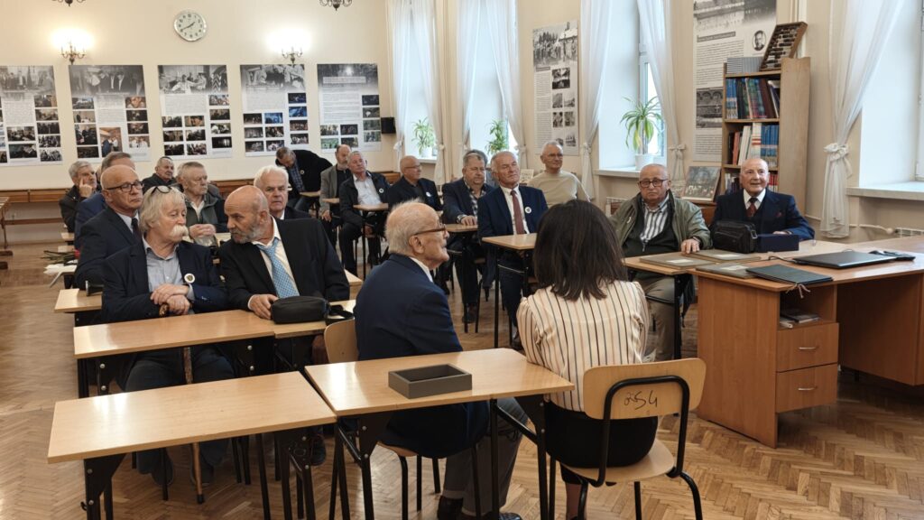 Powrót do szkolnych lat - spotkanie absolwentów Technikum Budowlanego 22